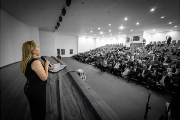 Sede 1: Teatro del Pueblo